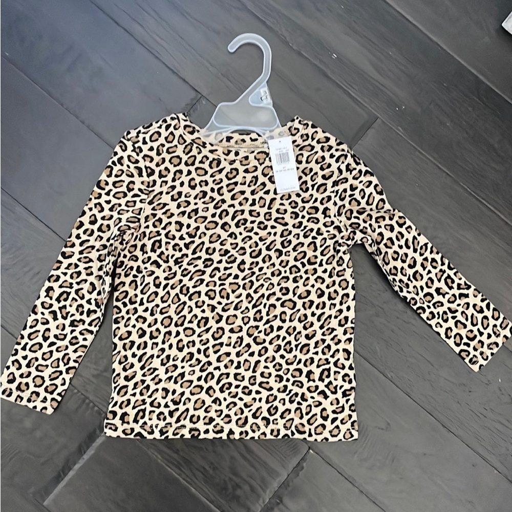 Old Navy long sleeve shirt